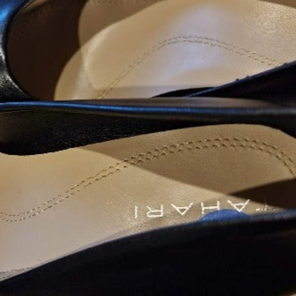 Black women's shoe Tahari Pumps - Picture 4 of 5